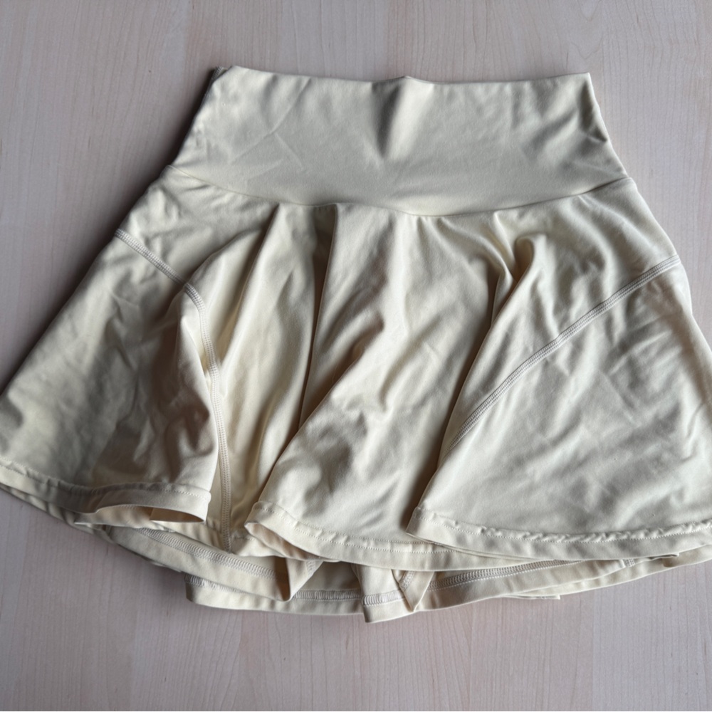 POPFlex Twirl Skort - Buttercream Yellow Size Small Flex EUC - Picture 7 of 8